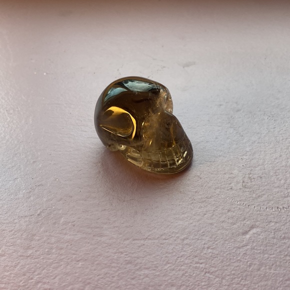 Smokey quartz skull - Picture 3 of 4